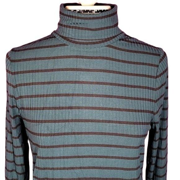 Charter Club Striped Turtleneck Top Sz S - Picture 5 of 10
